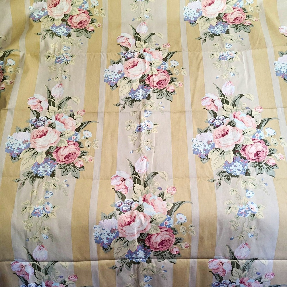 VTG Robert Metzger Interiors for Braemore Large Floral Print Striped Fabric 6 yd